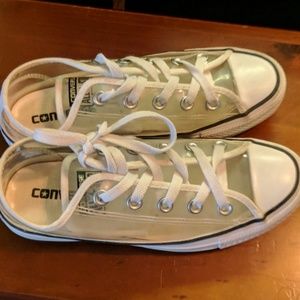Girls 5 or 5.5 Clear Converse All Star Low Tops